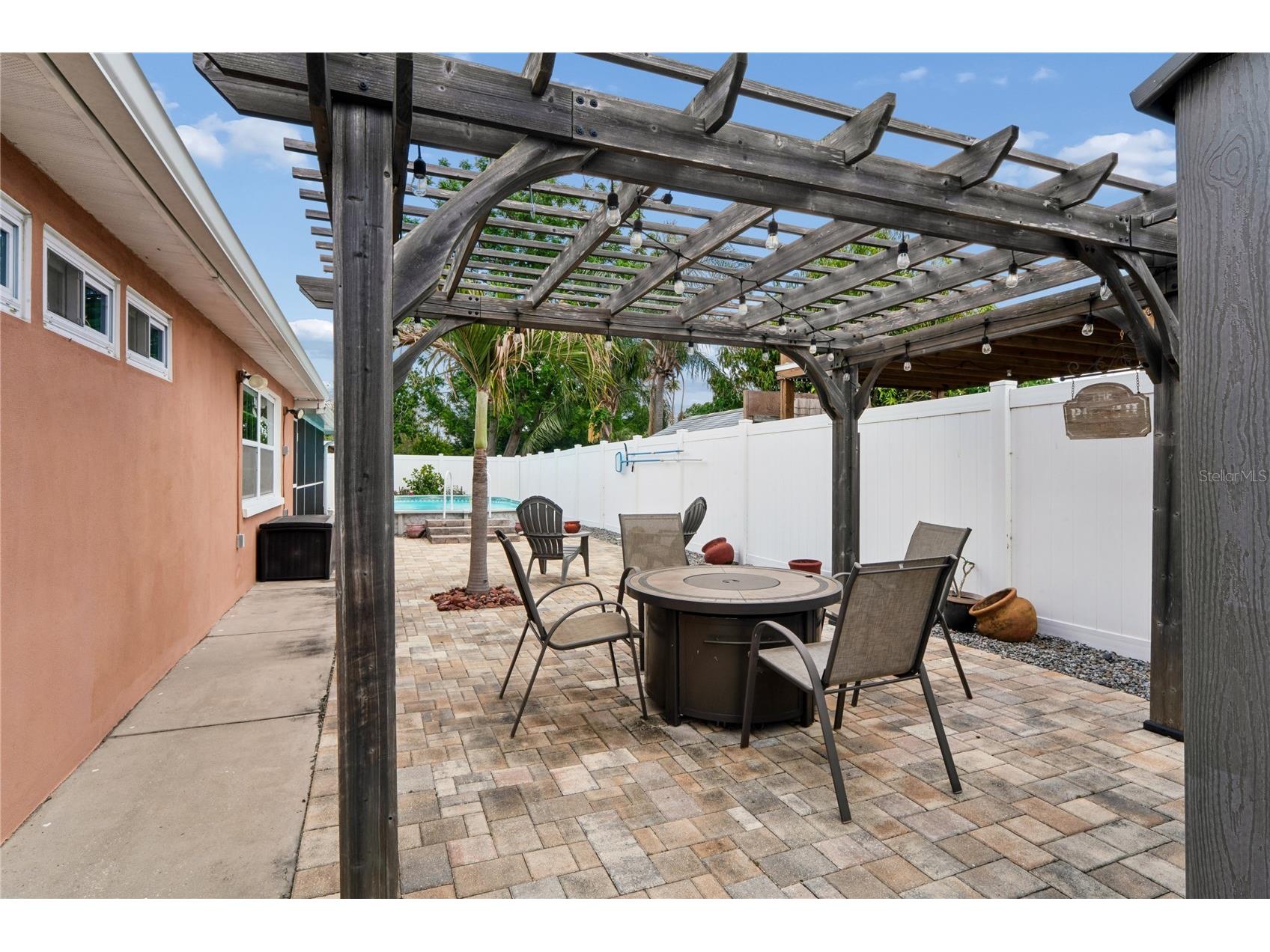 5330 Dove Drive New Port Richey FL 34652 W7885073 image44