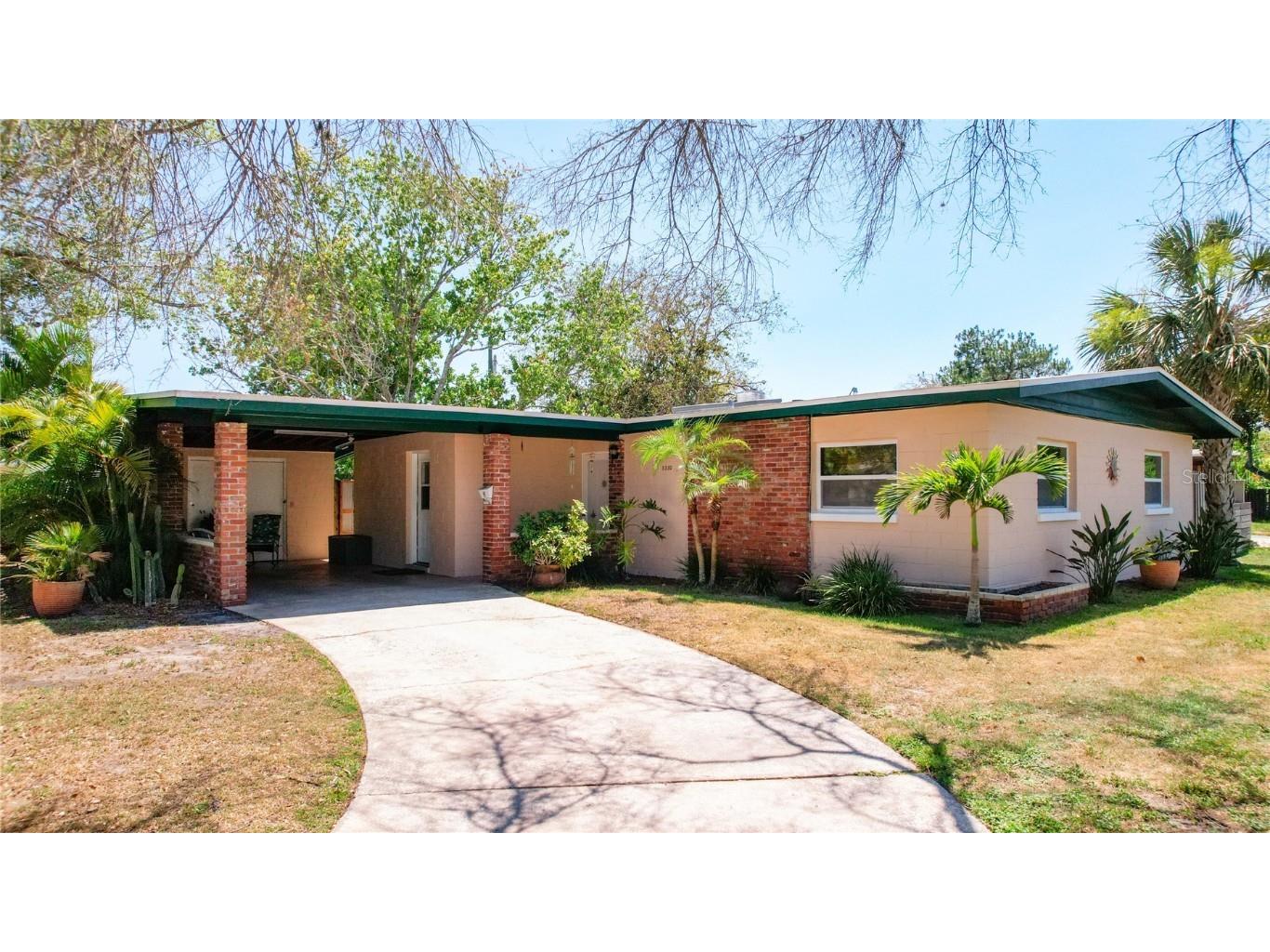 5330 Kingswood Drive Orlando FL 32810 - LAKE WESTON O6212785 image1