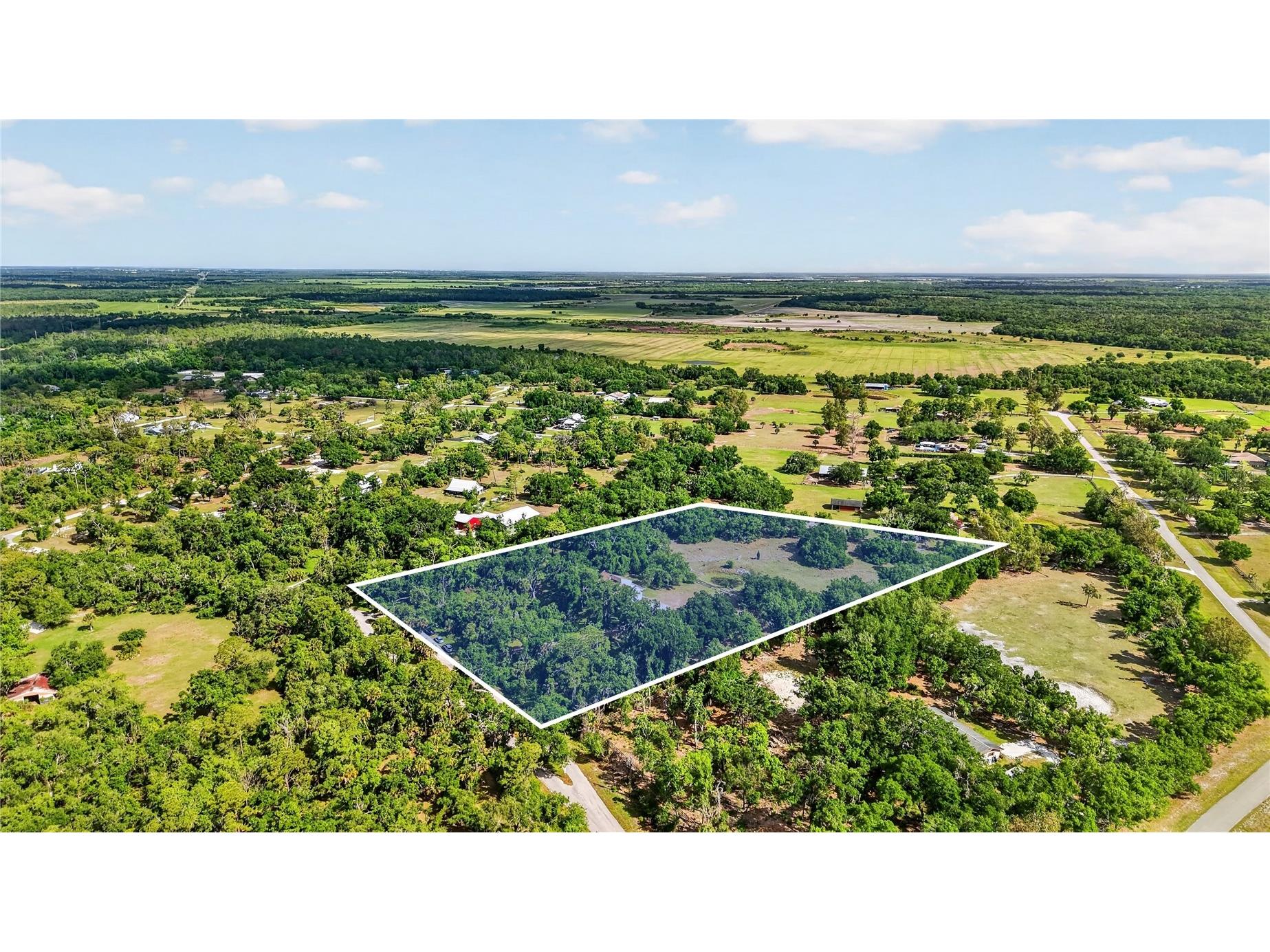 5330 Myakka Valley Trail Sarasota FL 34241 A4689887 image1
