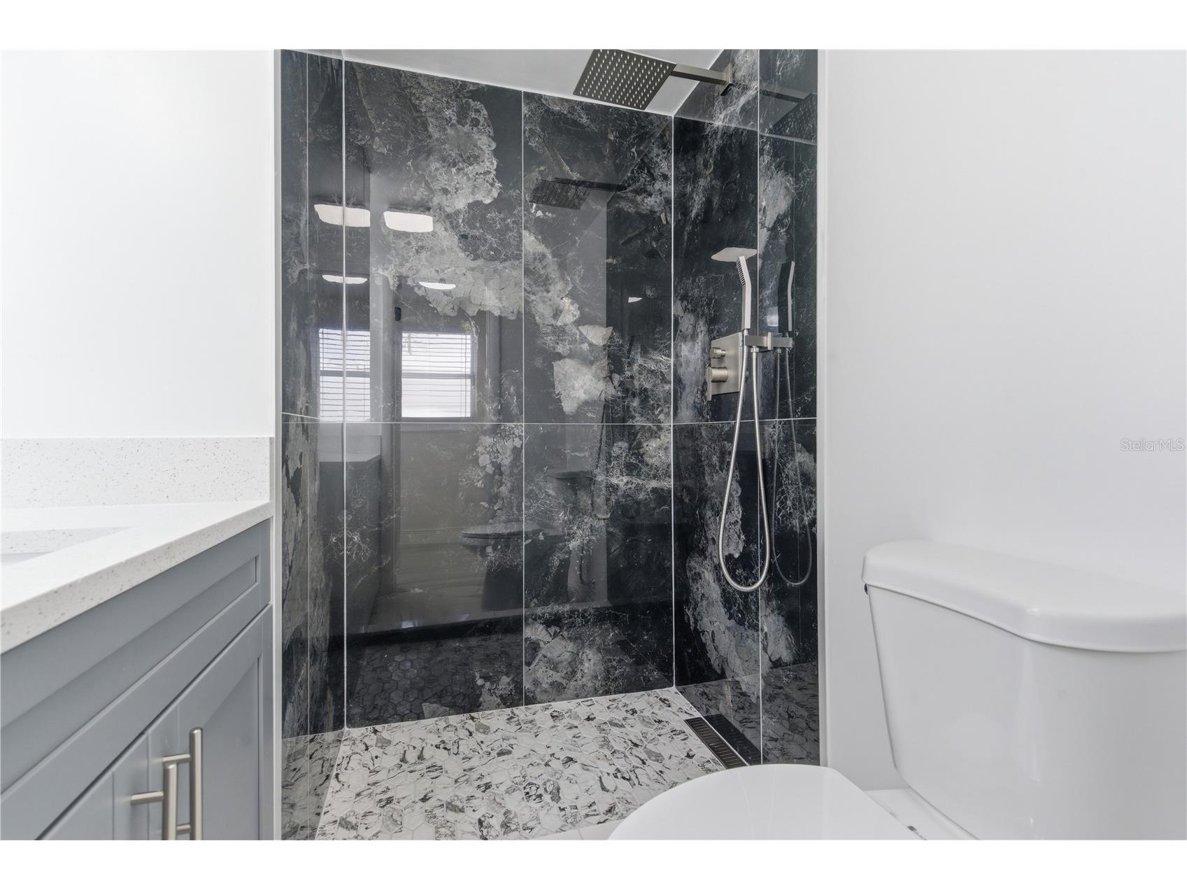 5330 Poinsettia Dr New Port Richey FL 34652 TB8478846 image18