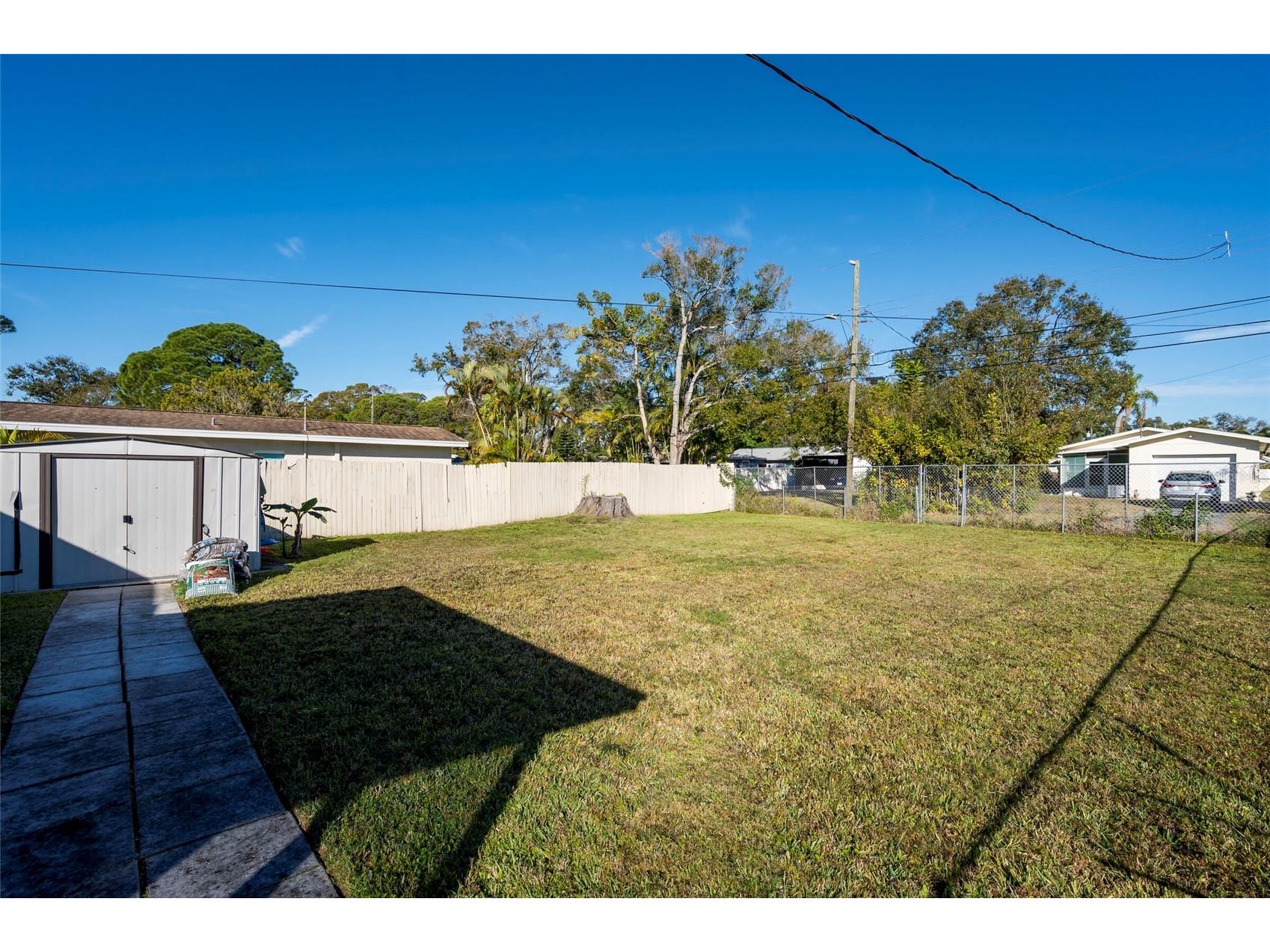 5331 10th Avenue N Saint Petersburg FL 33710 TB8469156 image20