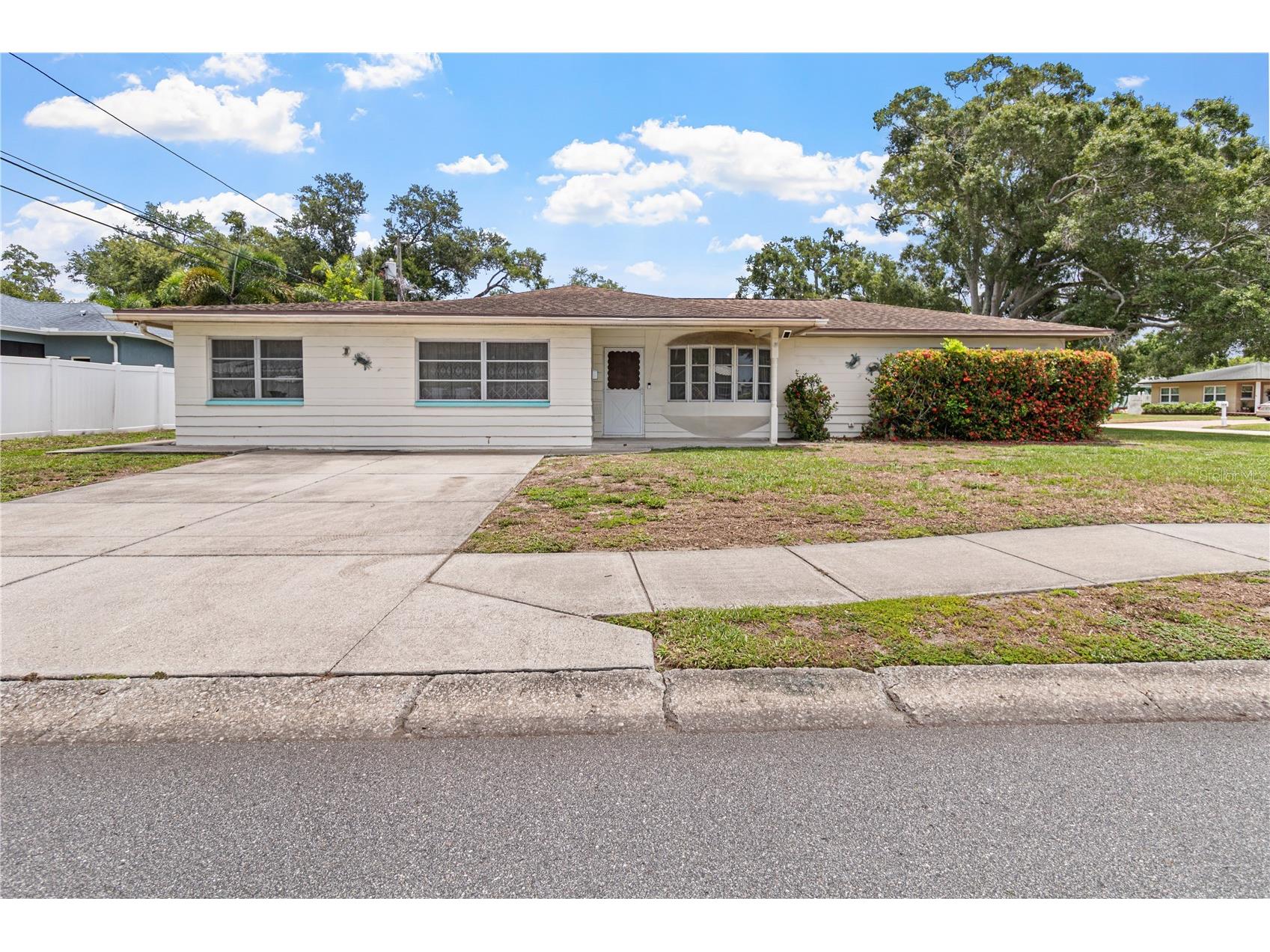 5331 98th Way N Saint Petersburg FL 33708 TB8532391 image1