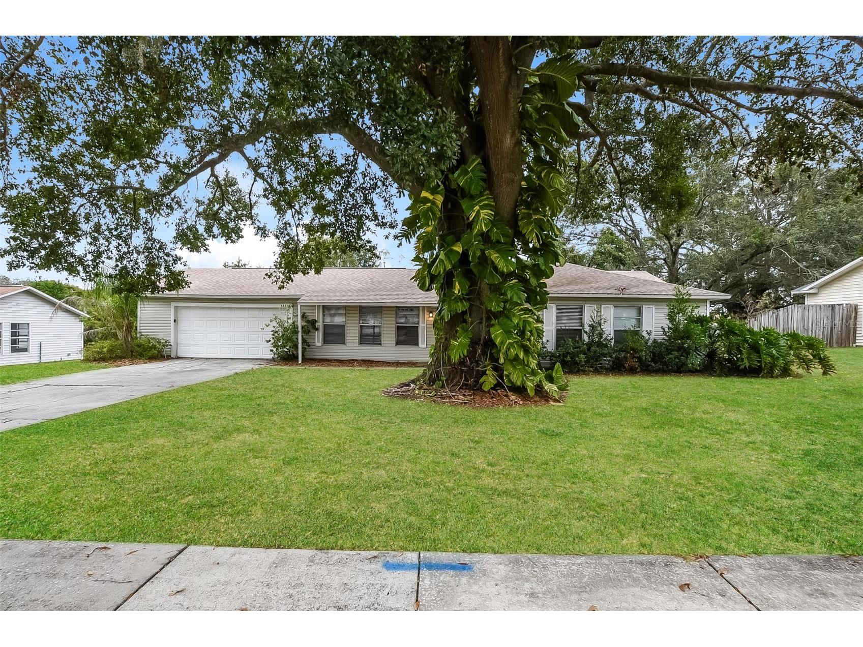 5331 Broken Pine Circle Orlando FL 32818 O6375580 image1