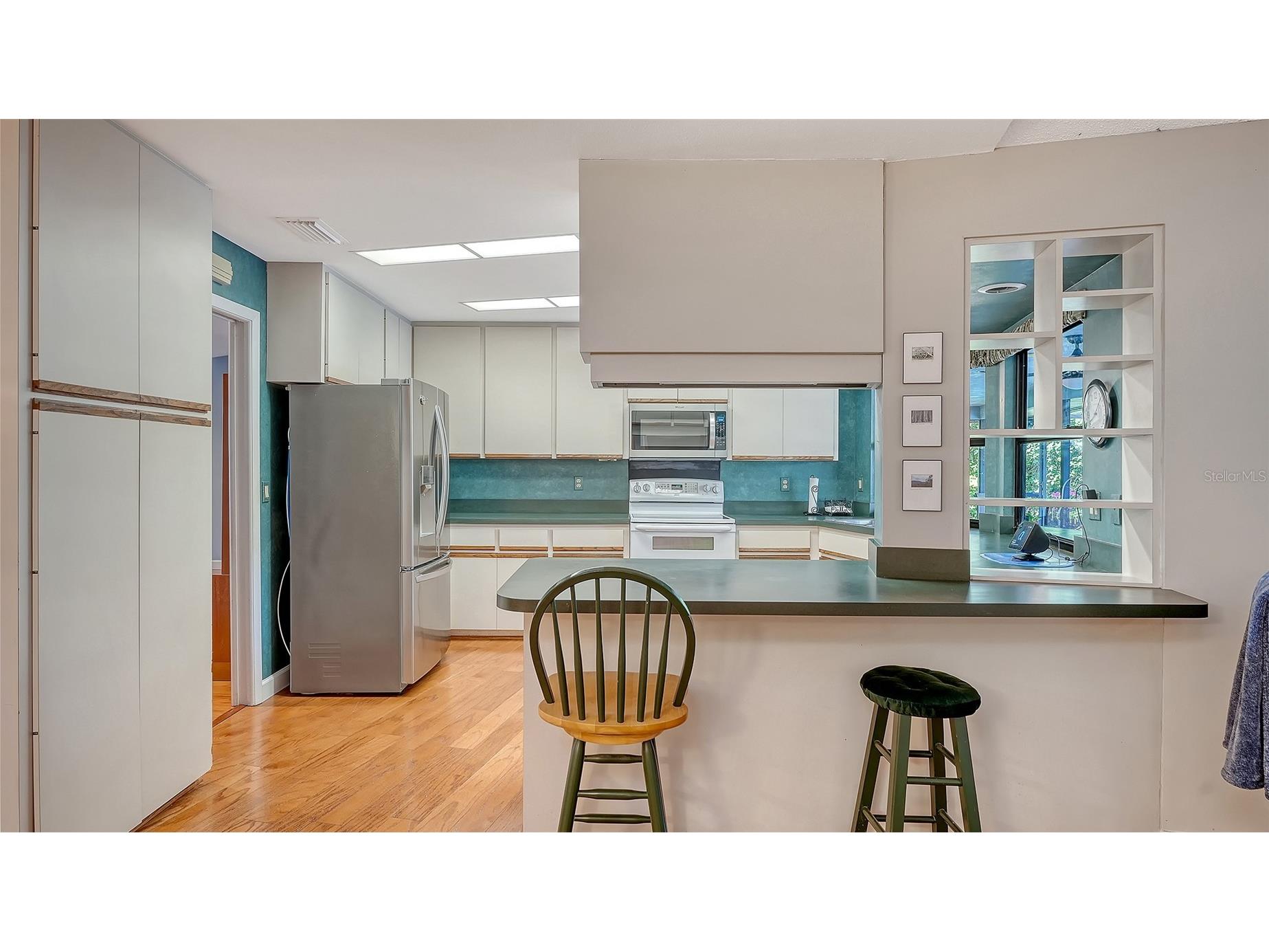 5331 Dominica Circle Sarasota FL 34233 - POND A4682075 image17