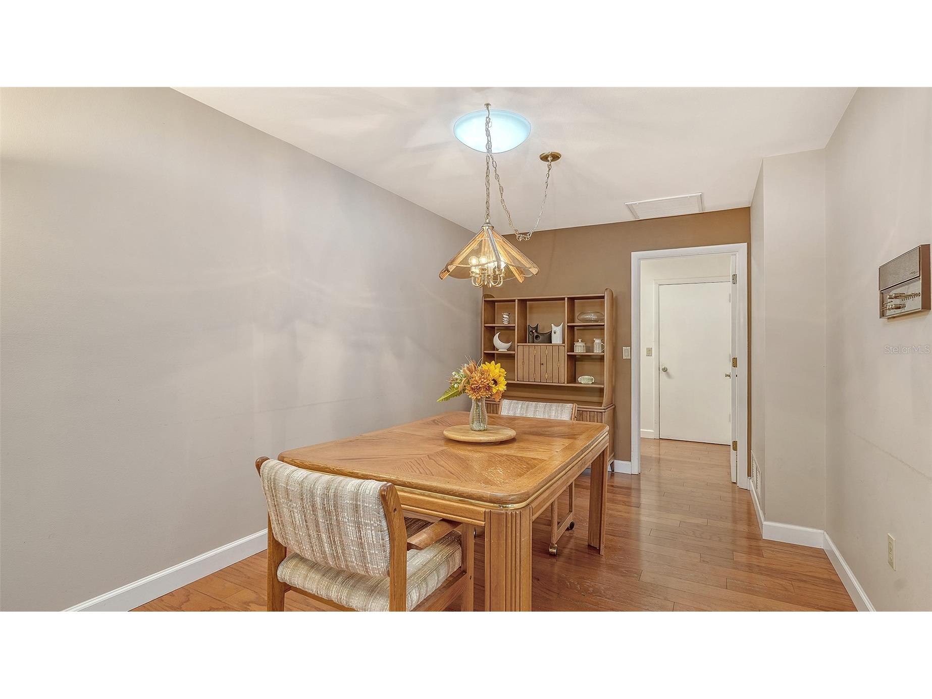 5331 Dominica Circle Sarasota FL 34233 - POND A4682075 image20