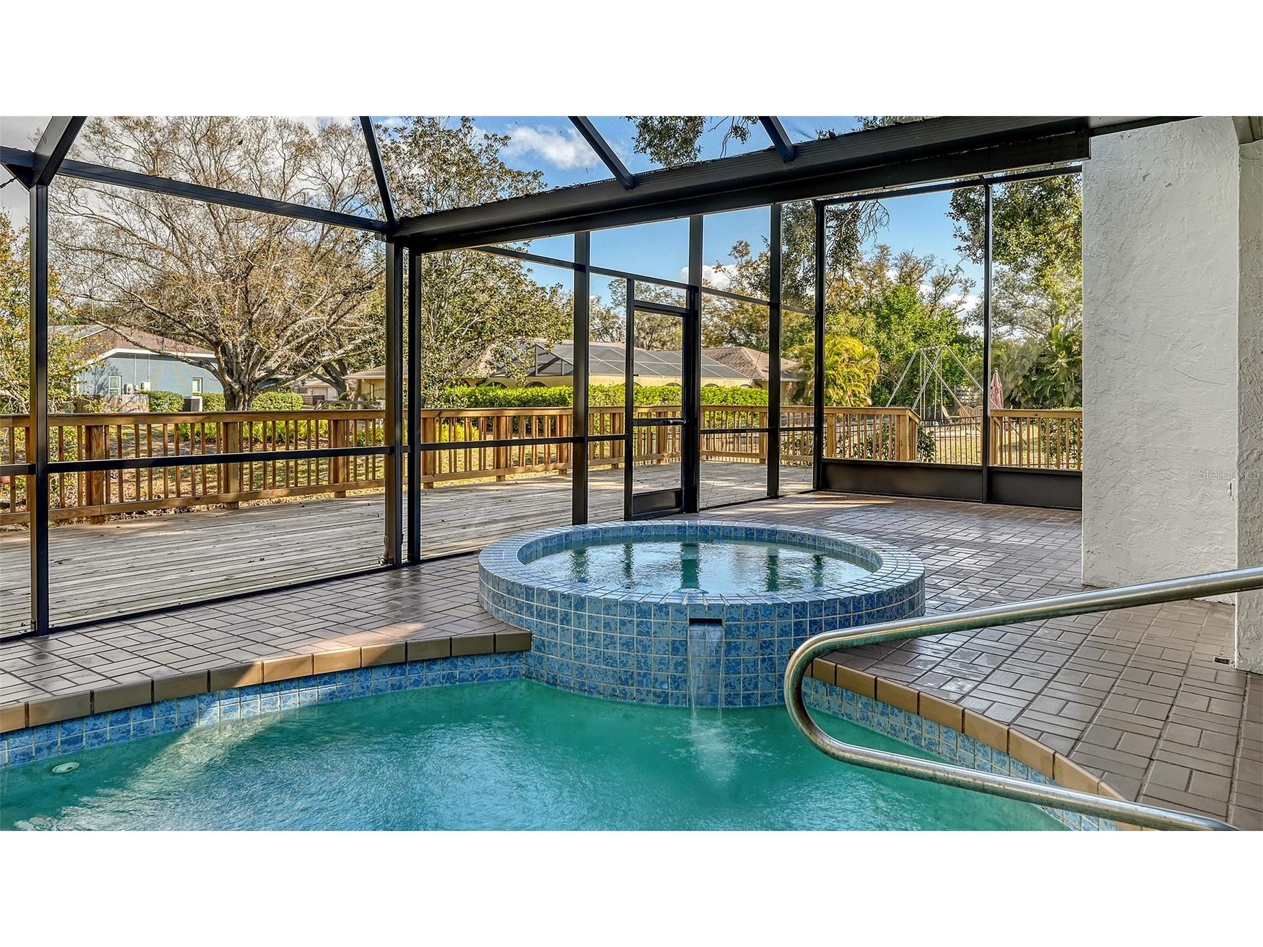 5331 Dominica Circle Sarasota FL 34233 - POND A4682075 image34