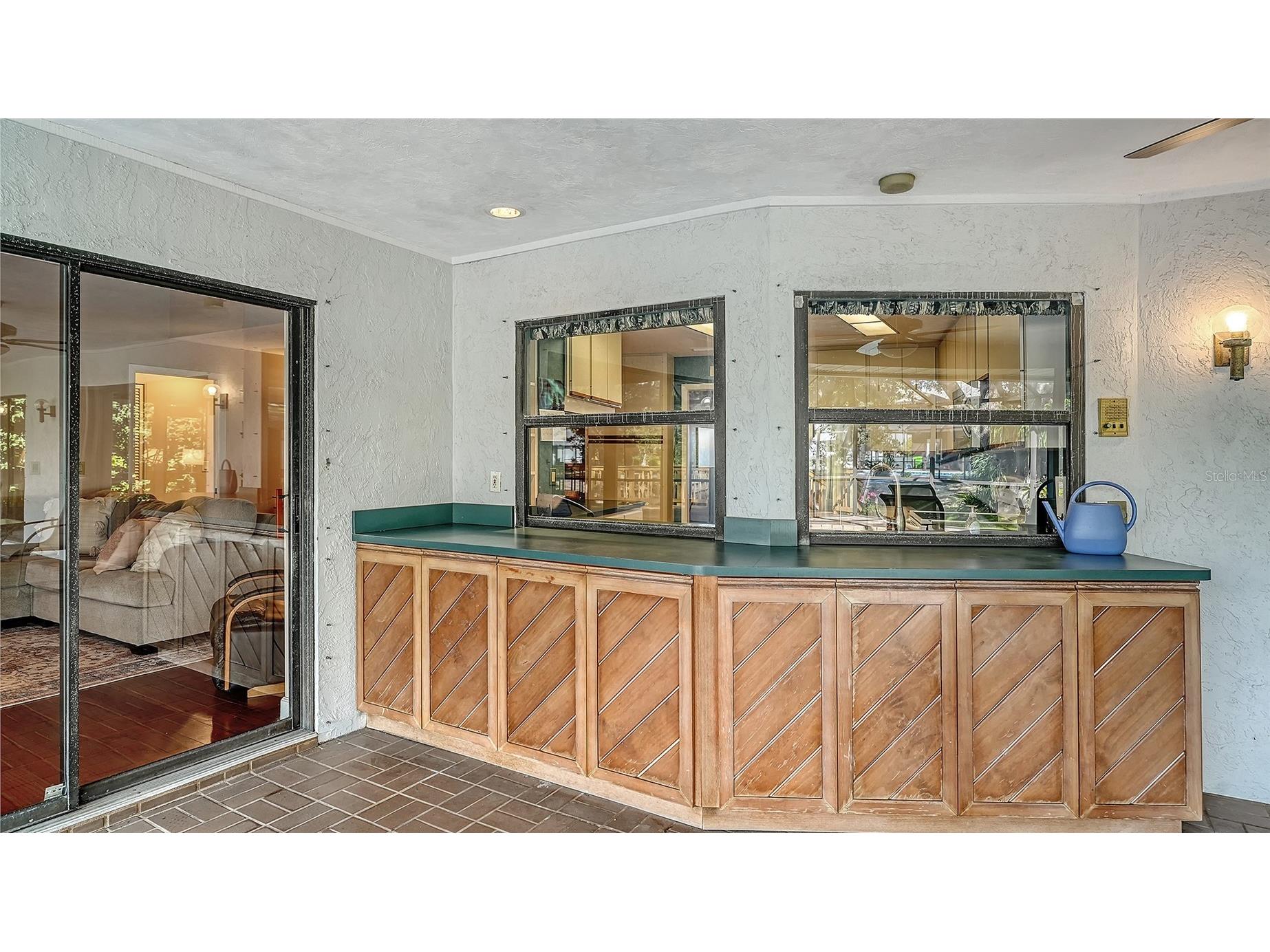 5331 Dominica Circle Sarasota FL 34233 - POND A4682075 image37