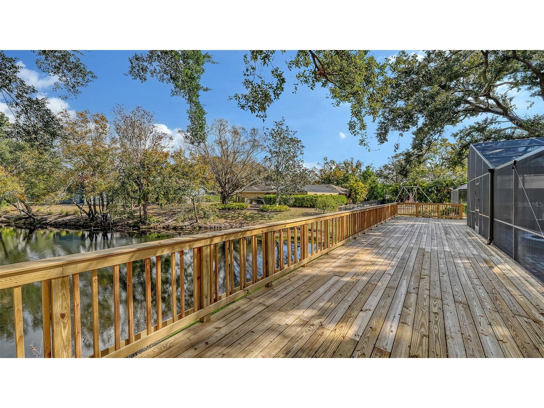 5331 Dominica Circle Sarasota FL 34233 - POND A4682075 image4