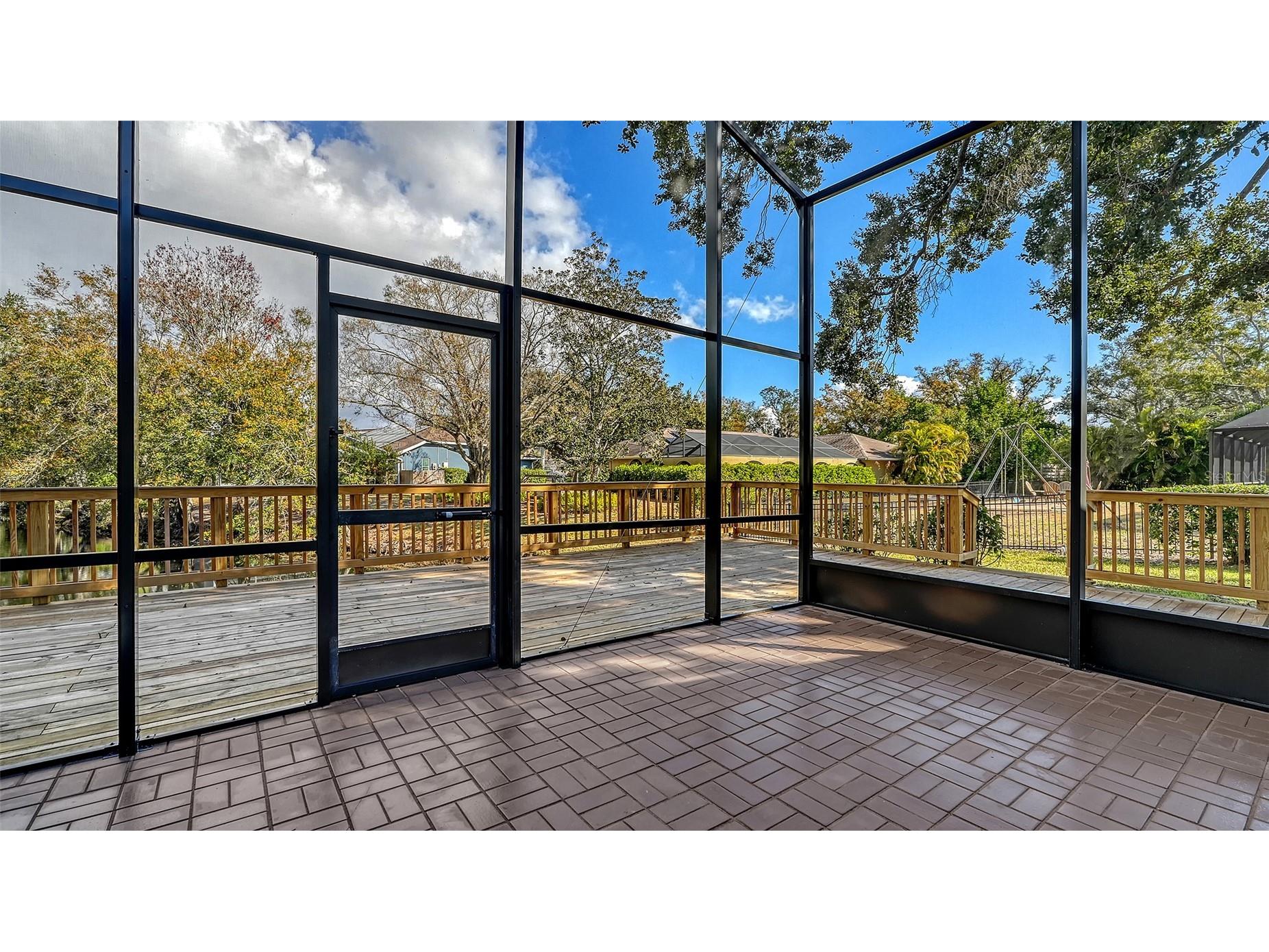 5331 Dominica Circle Sarasota FL 34233 - POND A4682075 image42