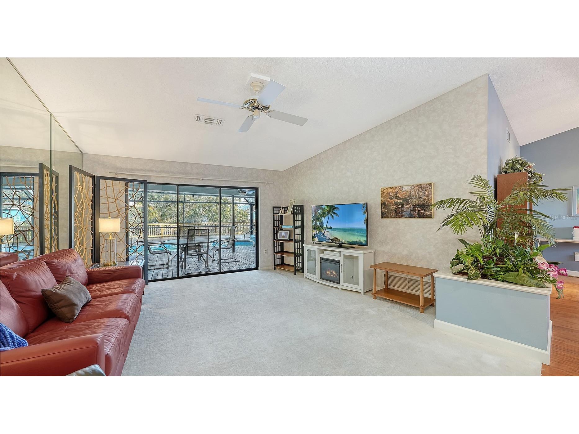 5331 Dominica Circle Sarasota FL 34233 - POND A4682075 image8
