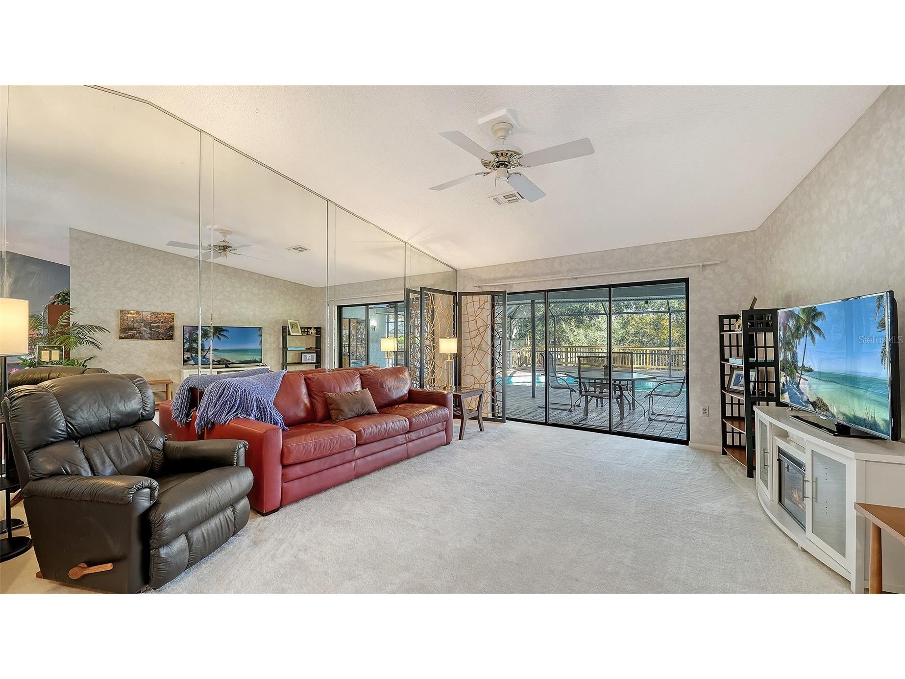 5331 Dominica Circle Sarasota FL 34233 - POND A4682075 image9