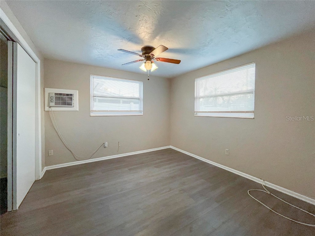 5331 Olive Avenue Sarasota FL 34231 A4671784 image9