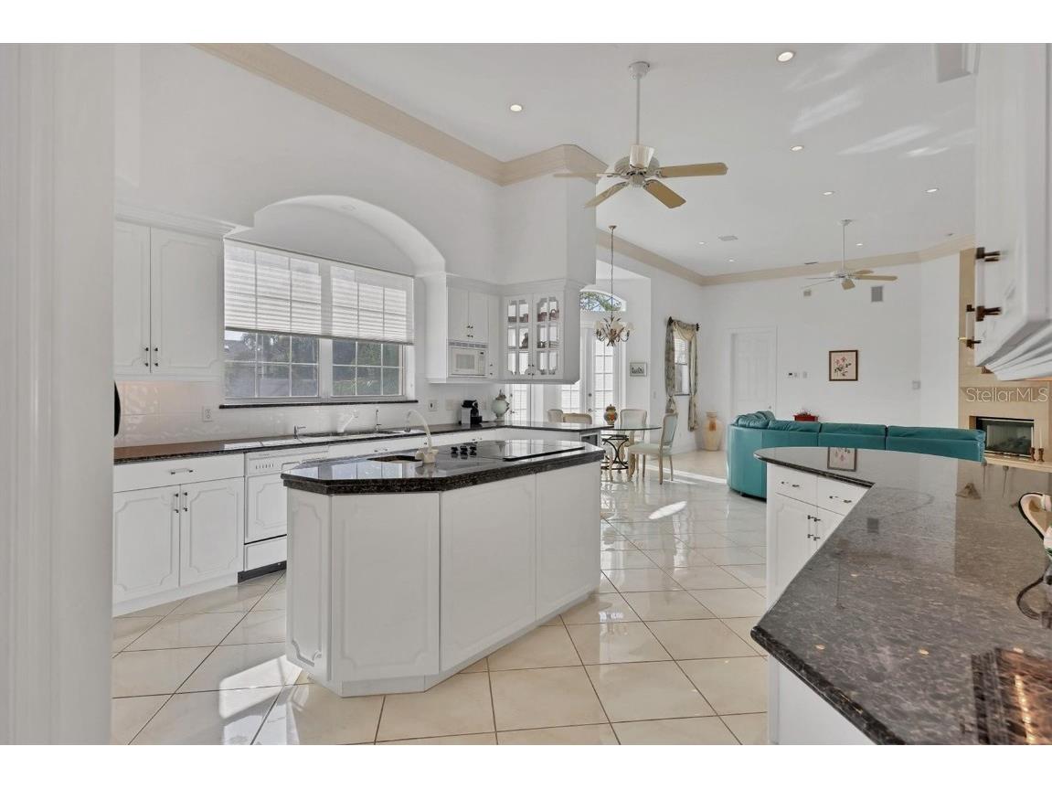 5331 Siesta Cove Drive Sarasota FL 34242 A4628363 image10