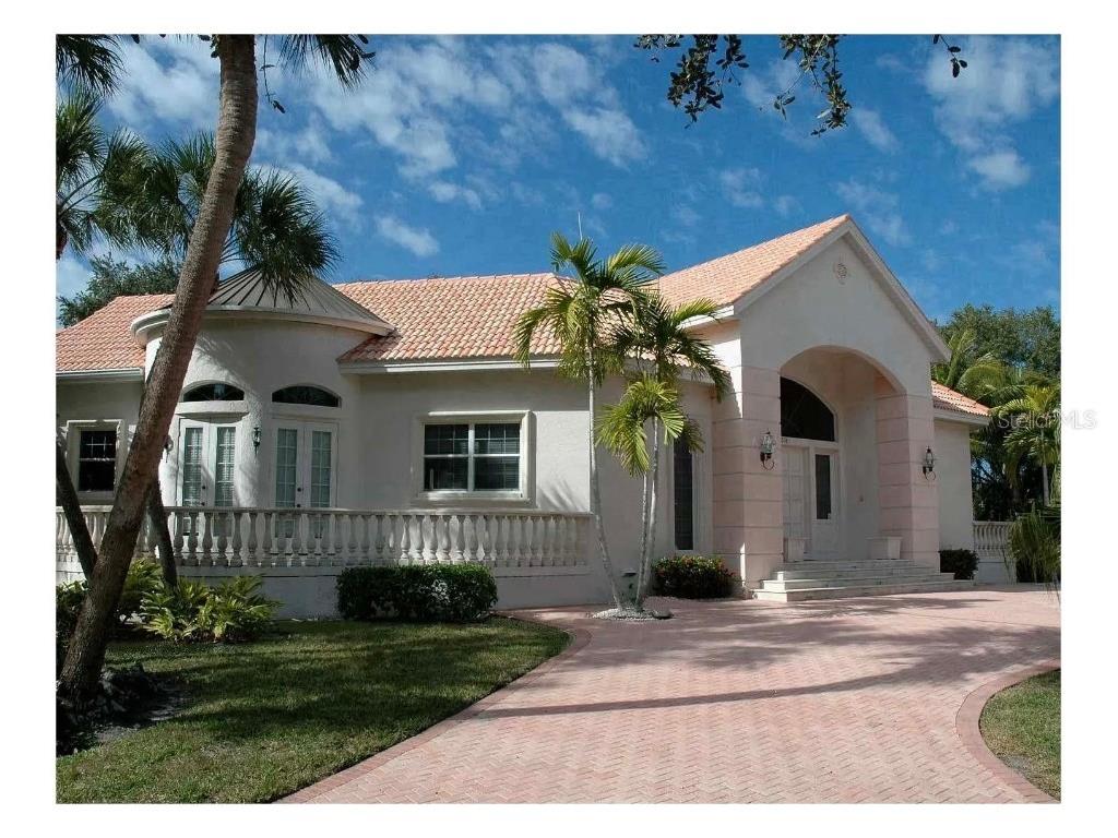 5331 Siesta Cove Drive Sarasota FL 34242 A4628363 image2