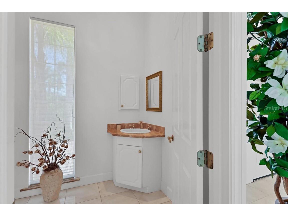 5331 Siesta Cove Drive Sarasota FL 34242 A4628363 image20