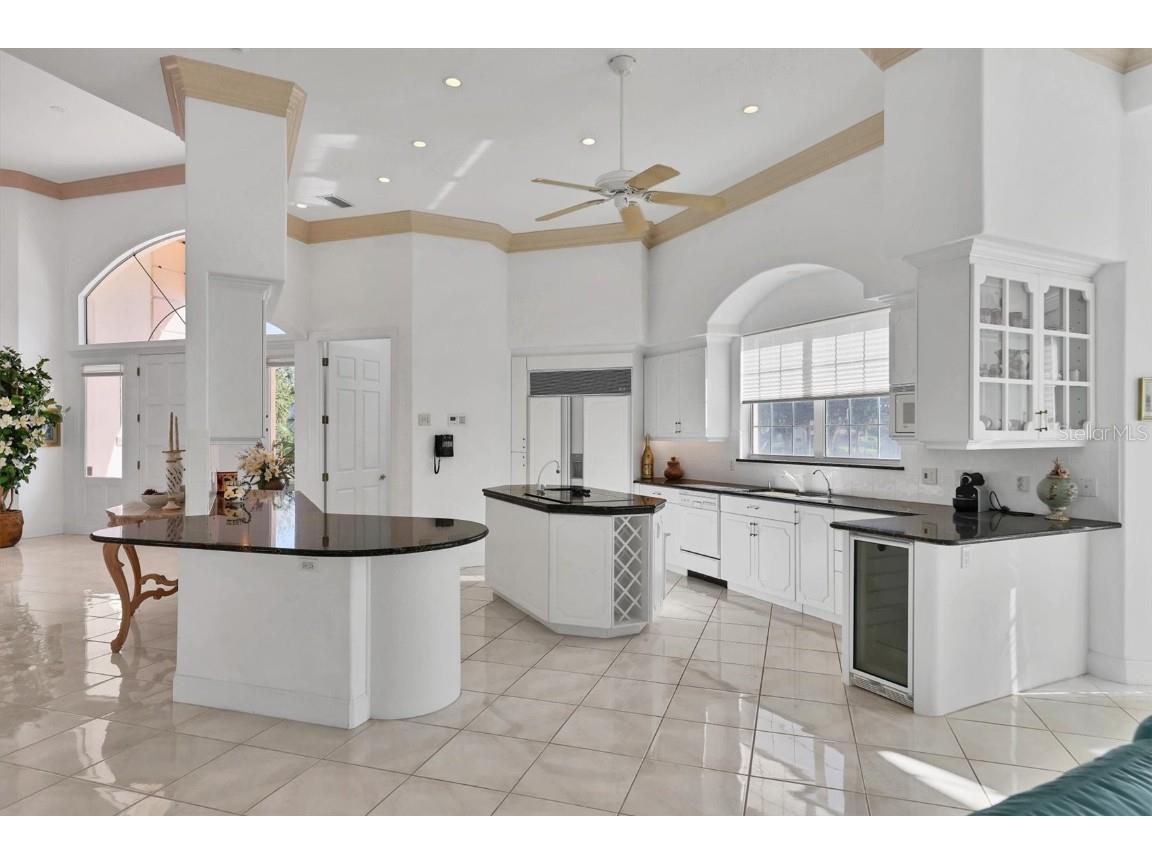 5331 Siesta Cove Drive Sarasota FL 34242 A4628363 image8