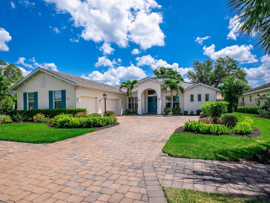 5332 Ashton Oaks Court Sarasota FL 34233 A4564853 image1