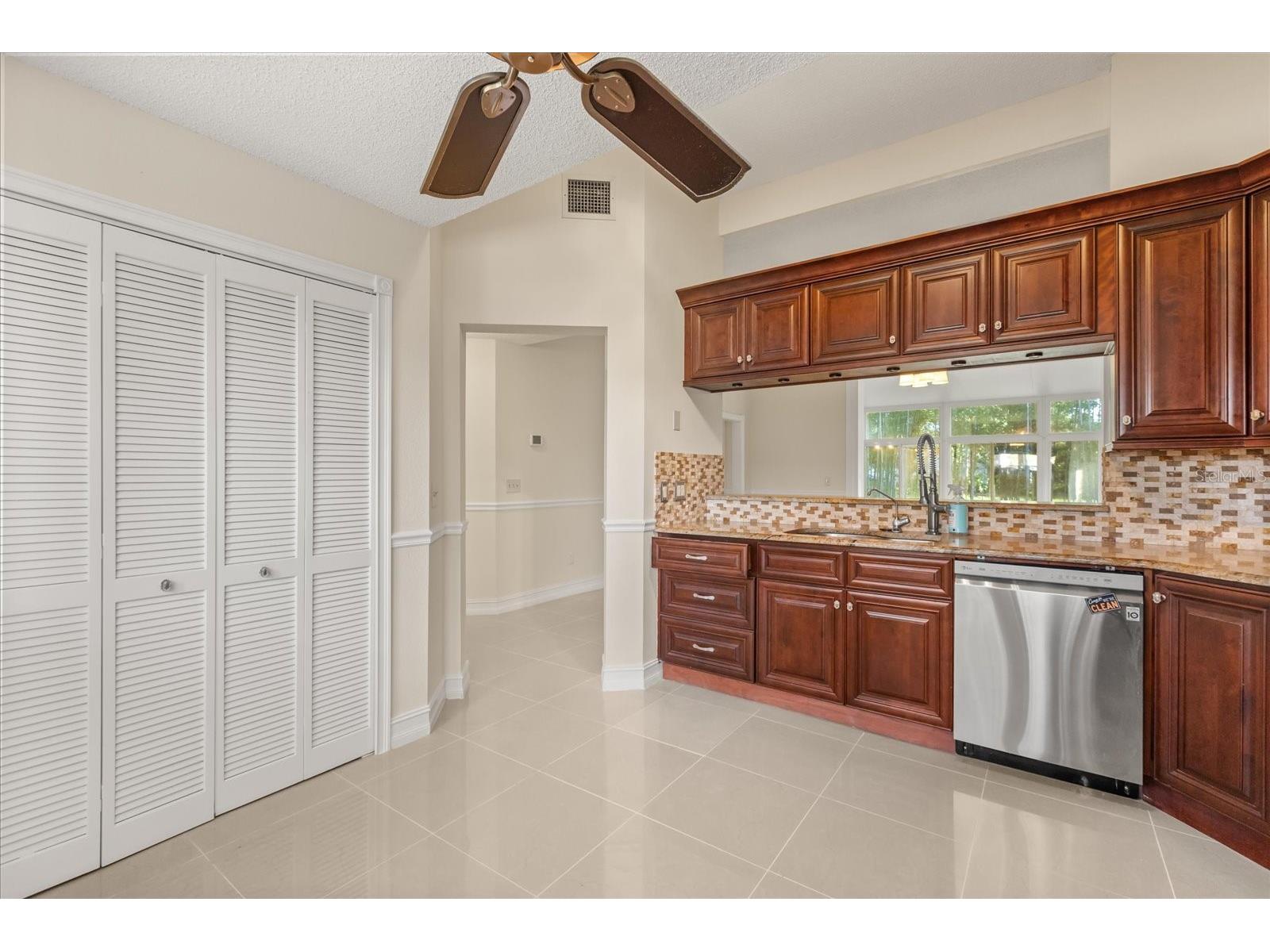 5332 Dorrington Lane Orlando FL 32821 O6393126 image13