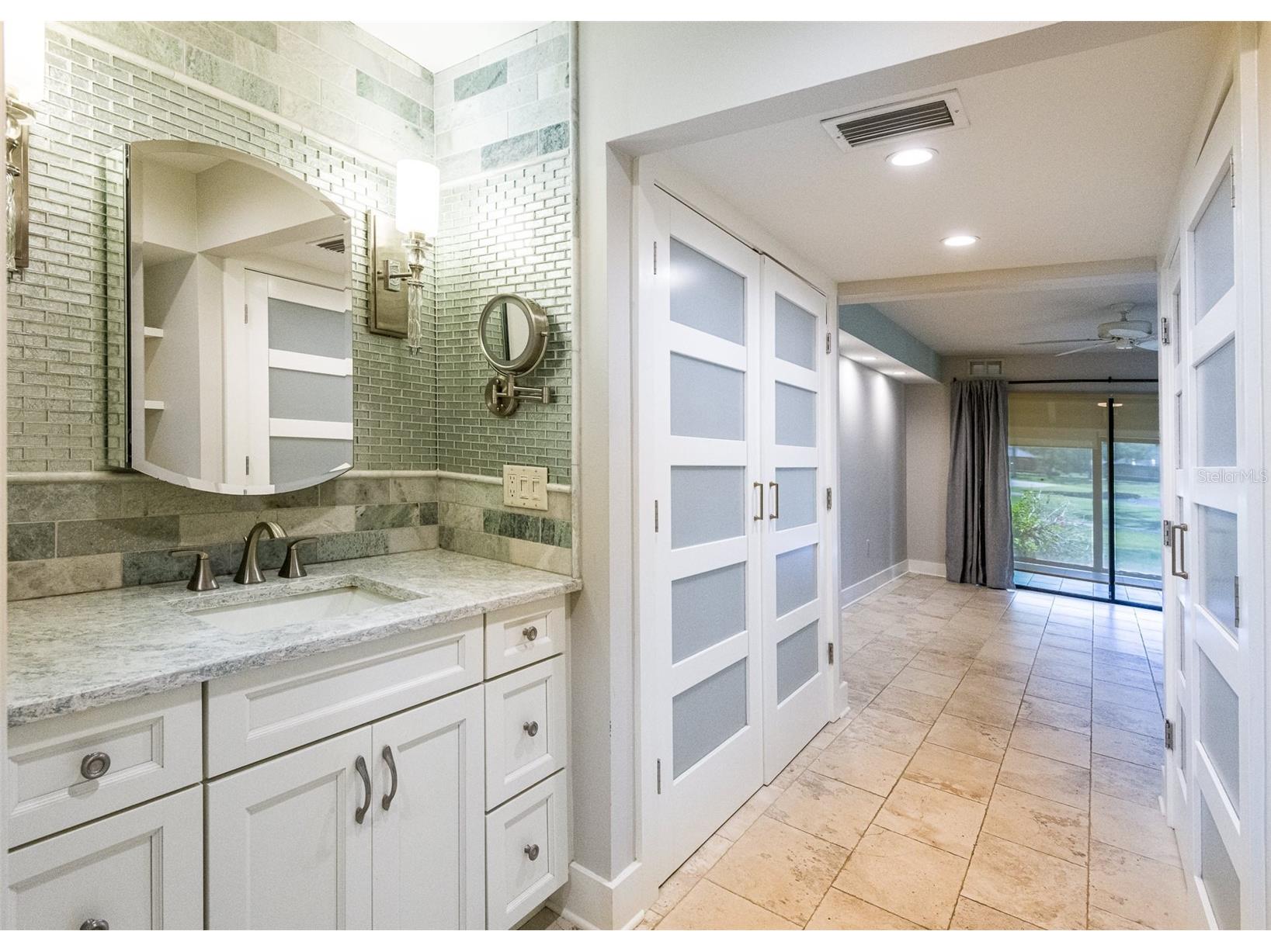 5332 Huntingwood Court #26 Sarasota FL 34235 A4694684 image13