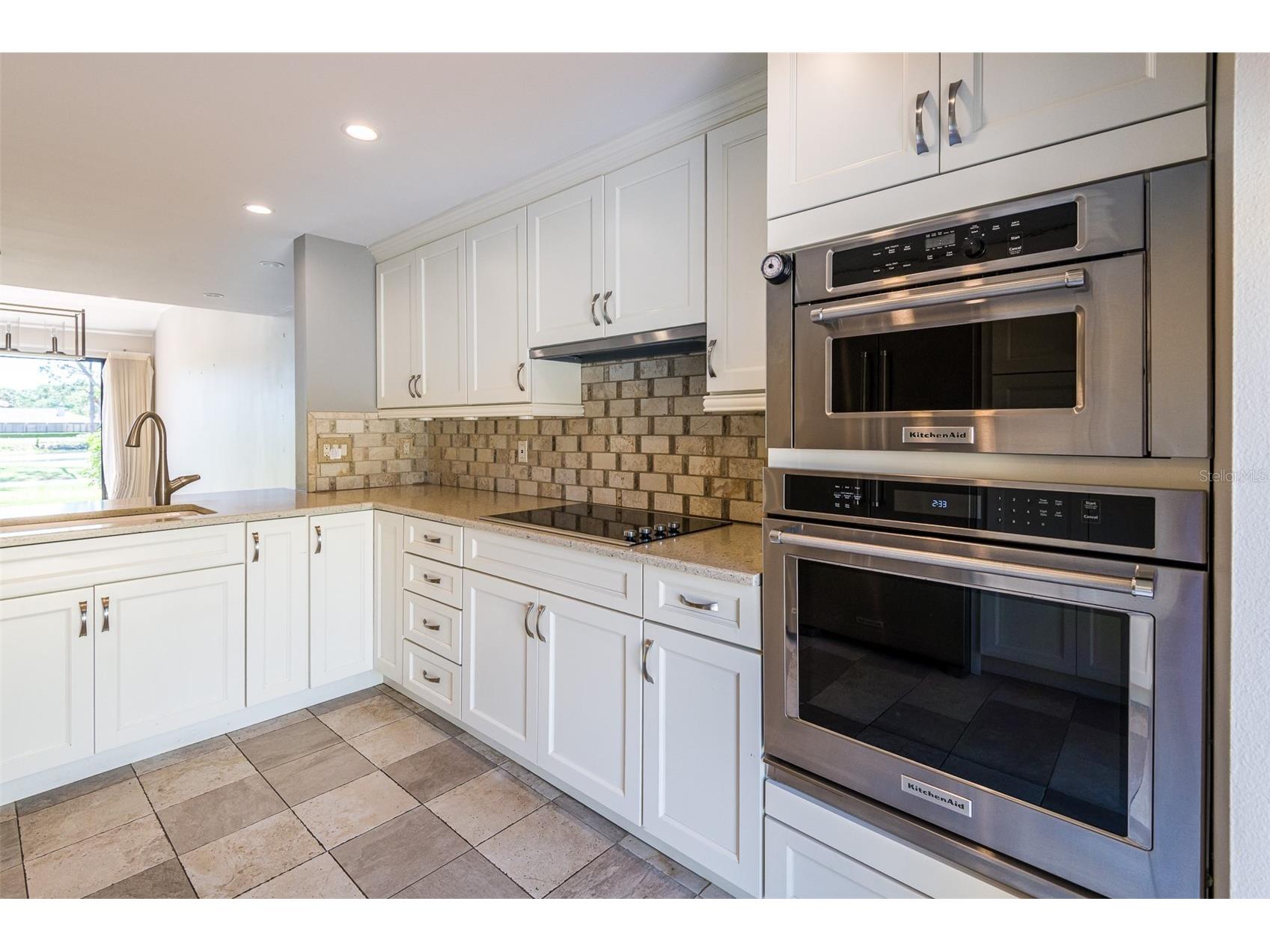 5332 Huntingwood Court #26 Sarasota FL 34235 A4694684 image22