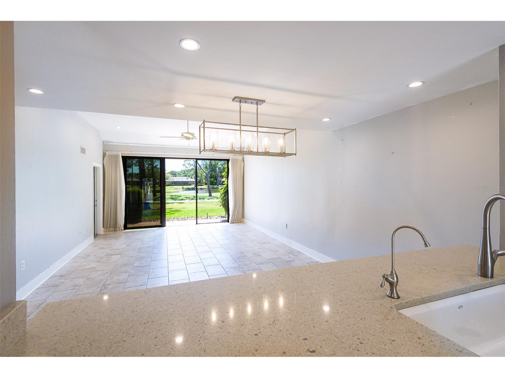 5332 Huntingwood Court #26 Sarasota FL 34235 A4694684 image26