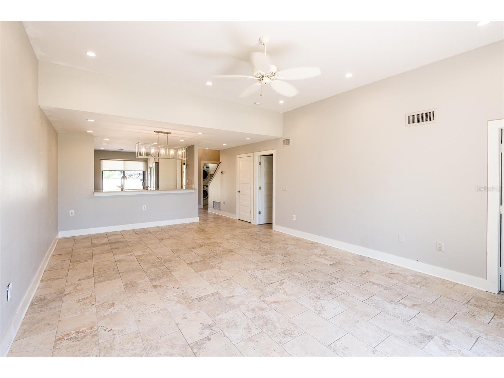 5332 Huntingwood Court #26 Sarasota FL 34235 A4694684 image33