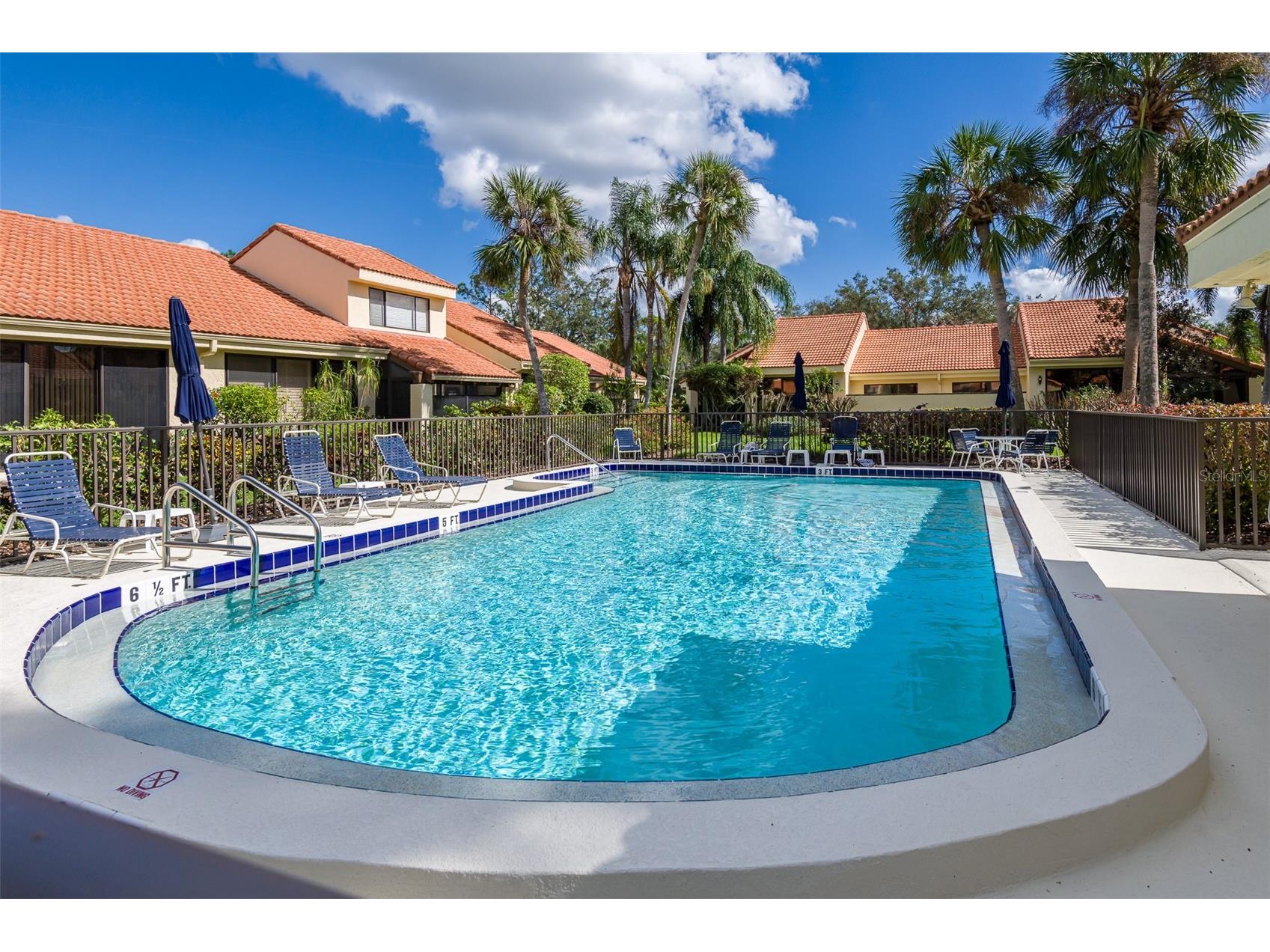 5332 Huntingwood Court #26 Sarasota FL 34235 A4694684 image48