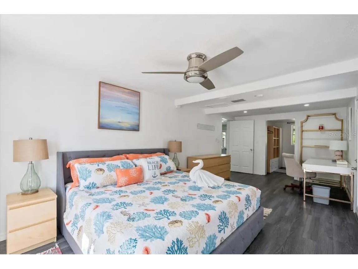 5332 Nutmeg Avenue Sarasota FL 34231 A4659079 image9