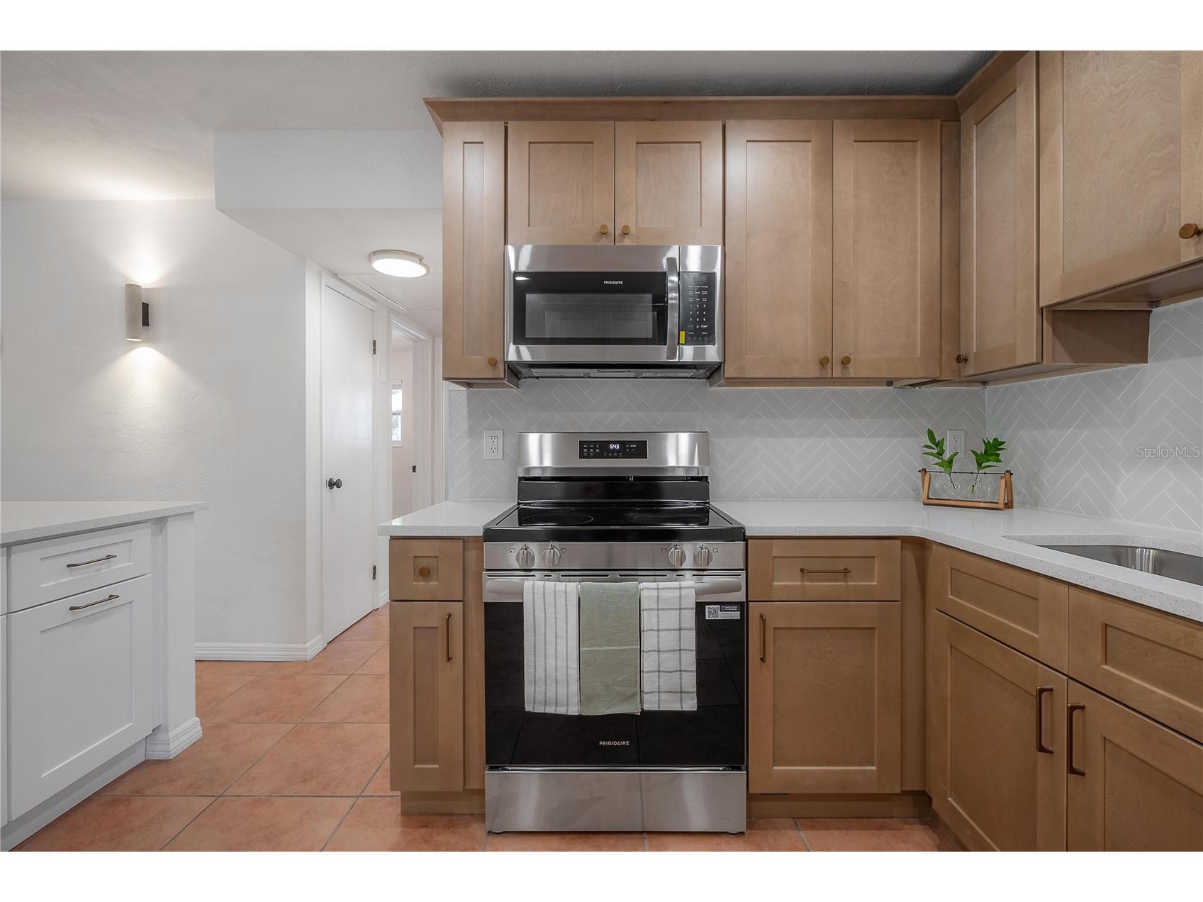 5333 53rd Street N Saint Petersburg FL 33709 O6405313 image11