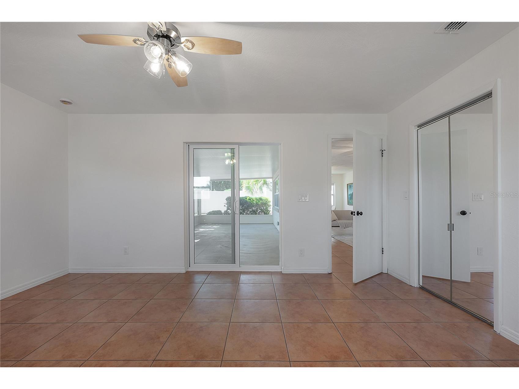 5333 53rd Street N Saint Petersburg FL 33709 O6405313 image24