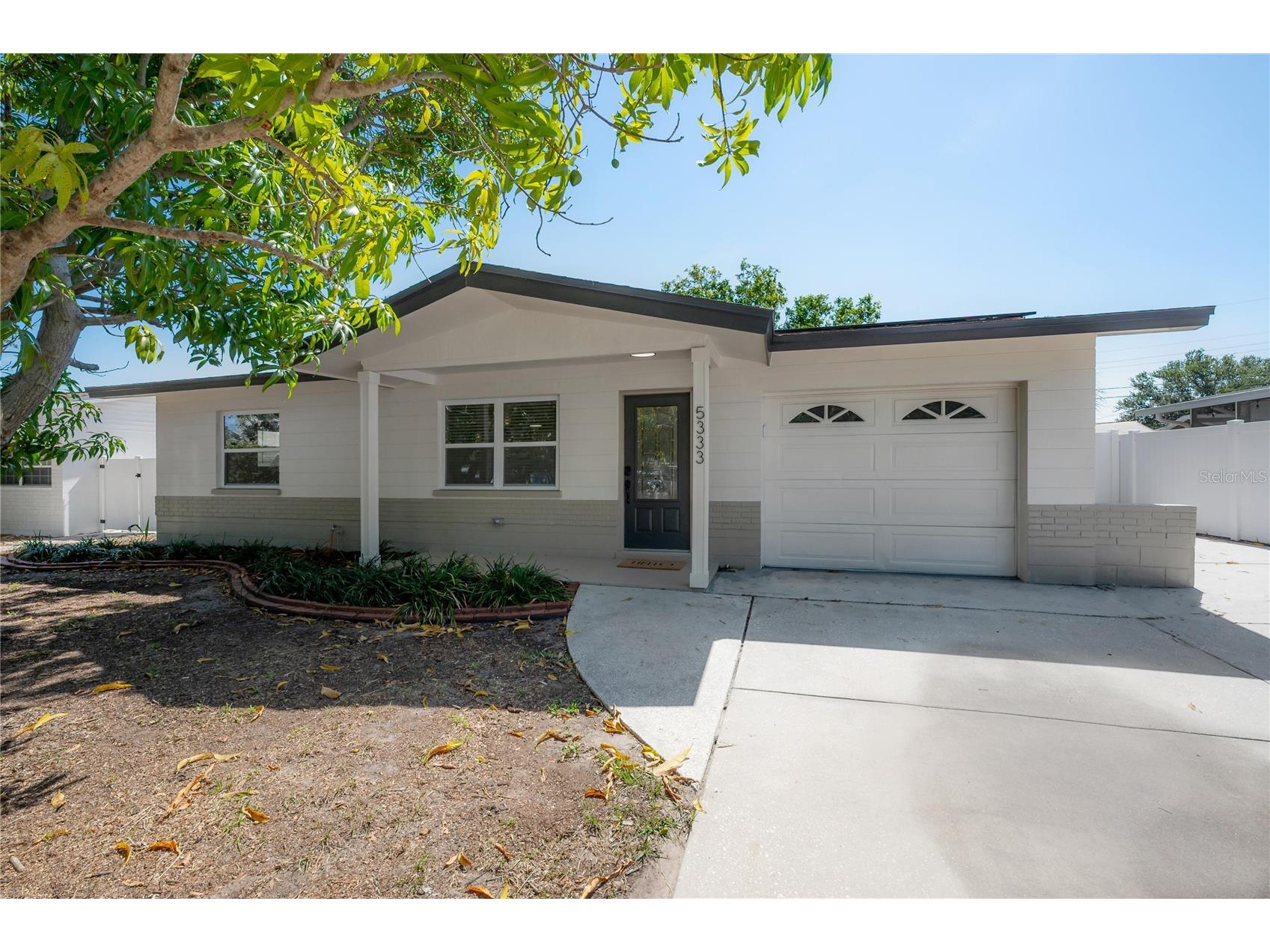 5333 53rd Street N Saint Petersburg FL 33709 O6405313 image4