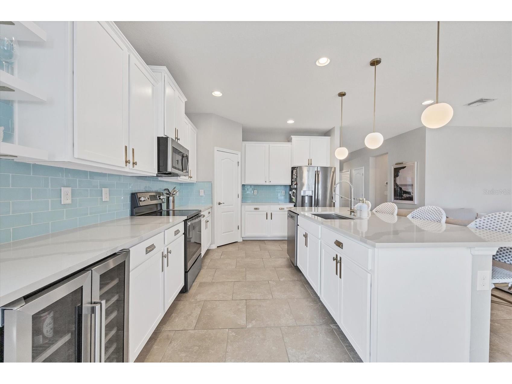 5333 Charlie Brown Lane Sarasota FL 34233 A4689910 image12