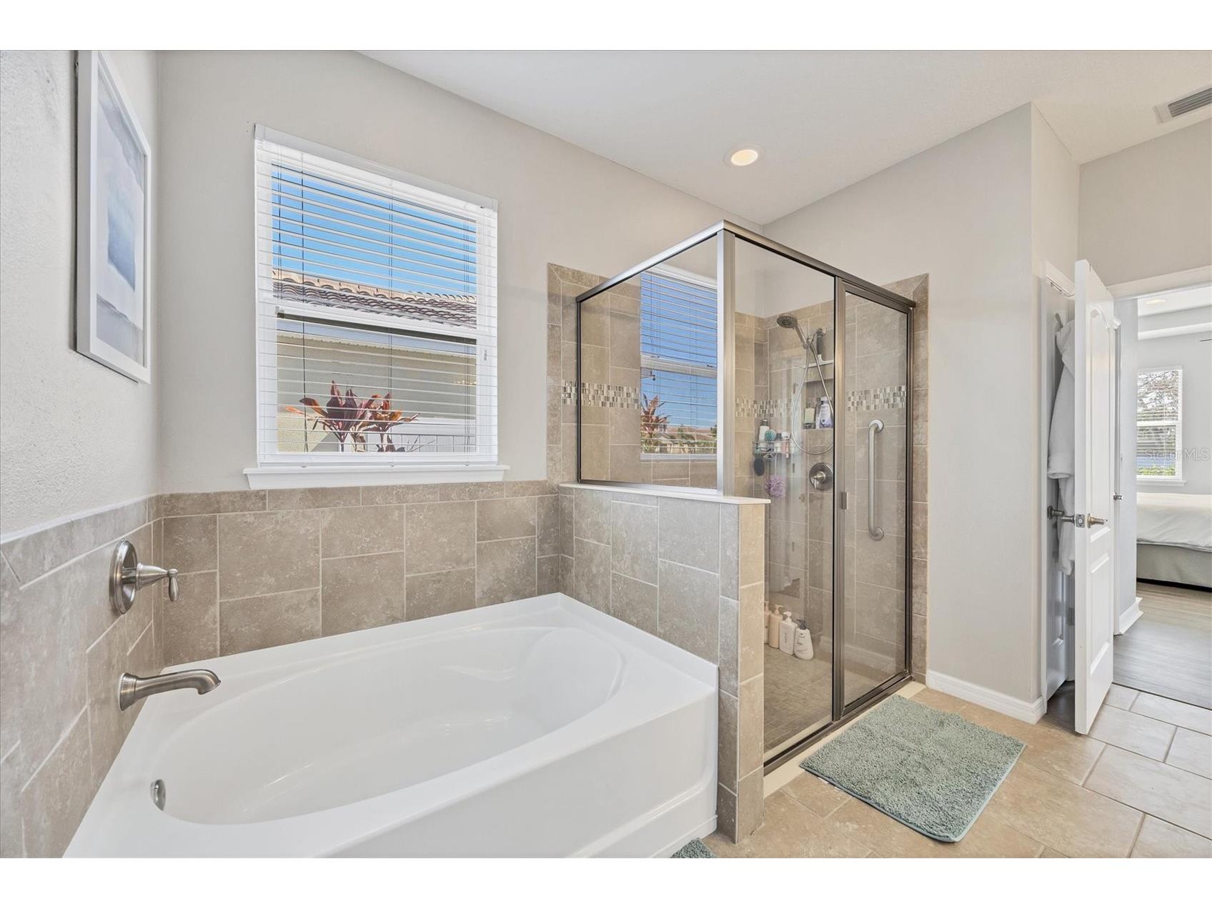 5333 Charlie Brown Lane Sarasota FL 34233 A4689910 image18