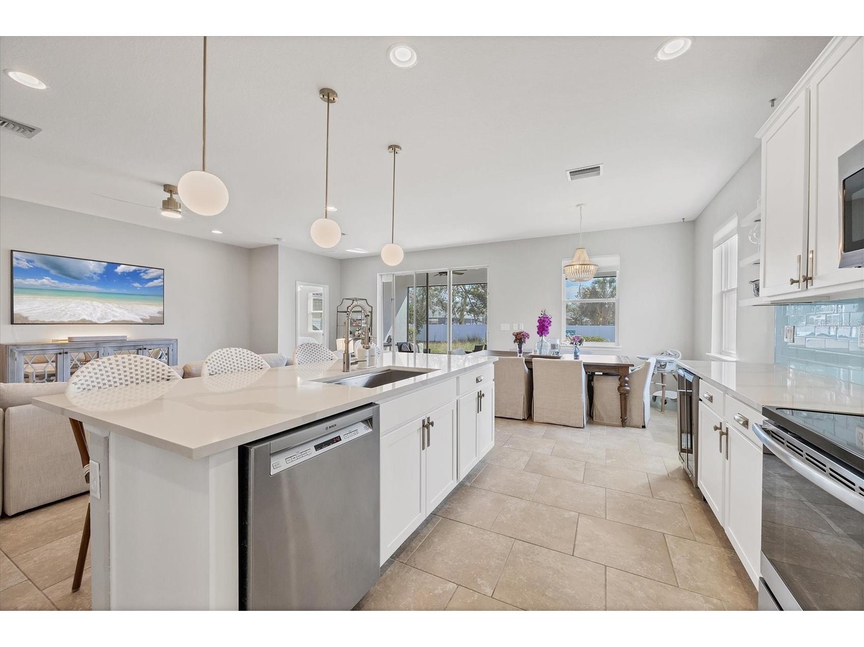 5333 Charlie Brown Lane Sarasota FL 34233 A4689910 image9