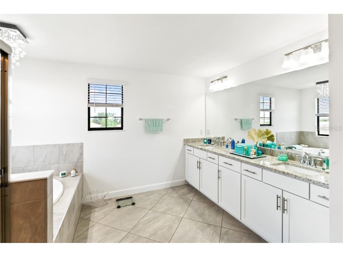 5333 Coral Reef Way Bradenton FL 34211 A4652301 image30