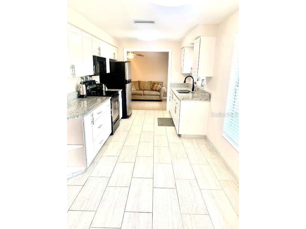 5333 Duncanwood Drive Sarasota FL 34232 A4667971 image4