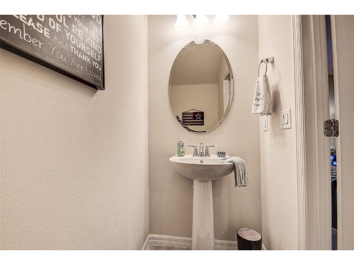 5333 Sylvester Loop Tampa FL 33610 TB8440341 image16