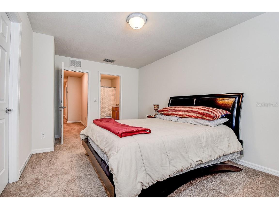 5333 Sylvester Loop Tampa FL 33610 TB8440341 image22