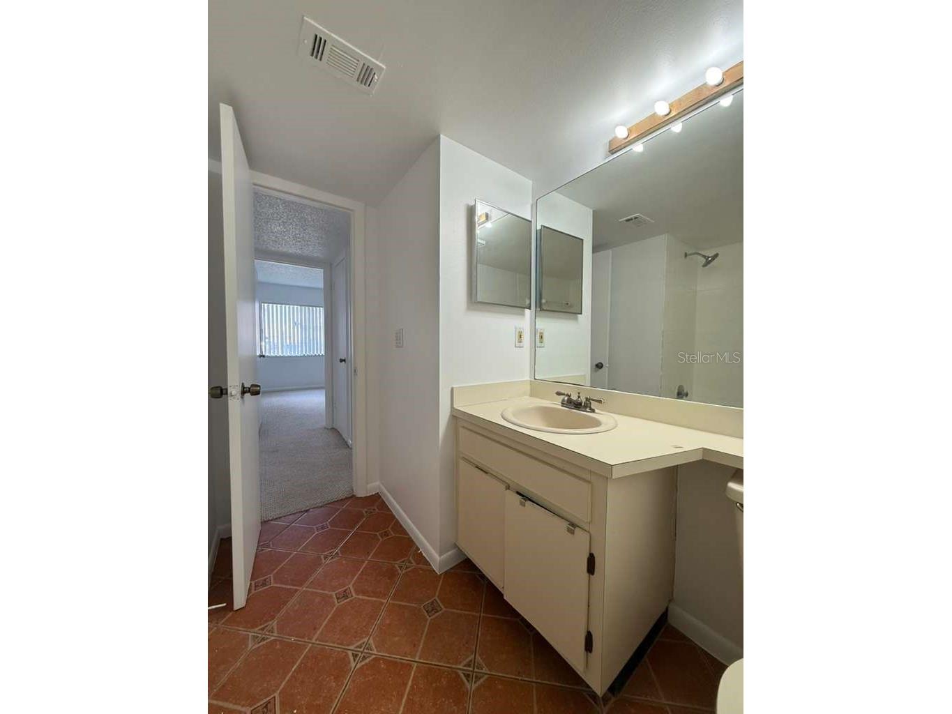 5333 Vineland Road #101 Orlando FL 32811 S5142495 image18