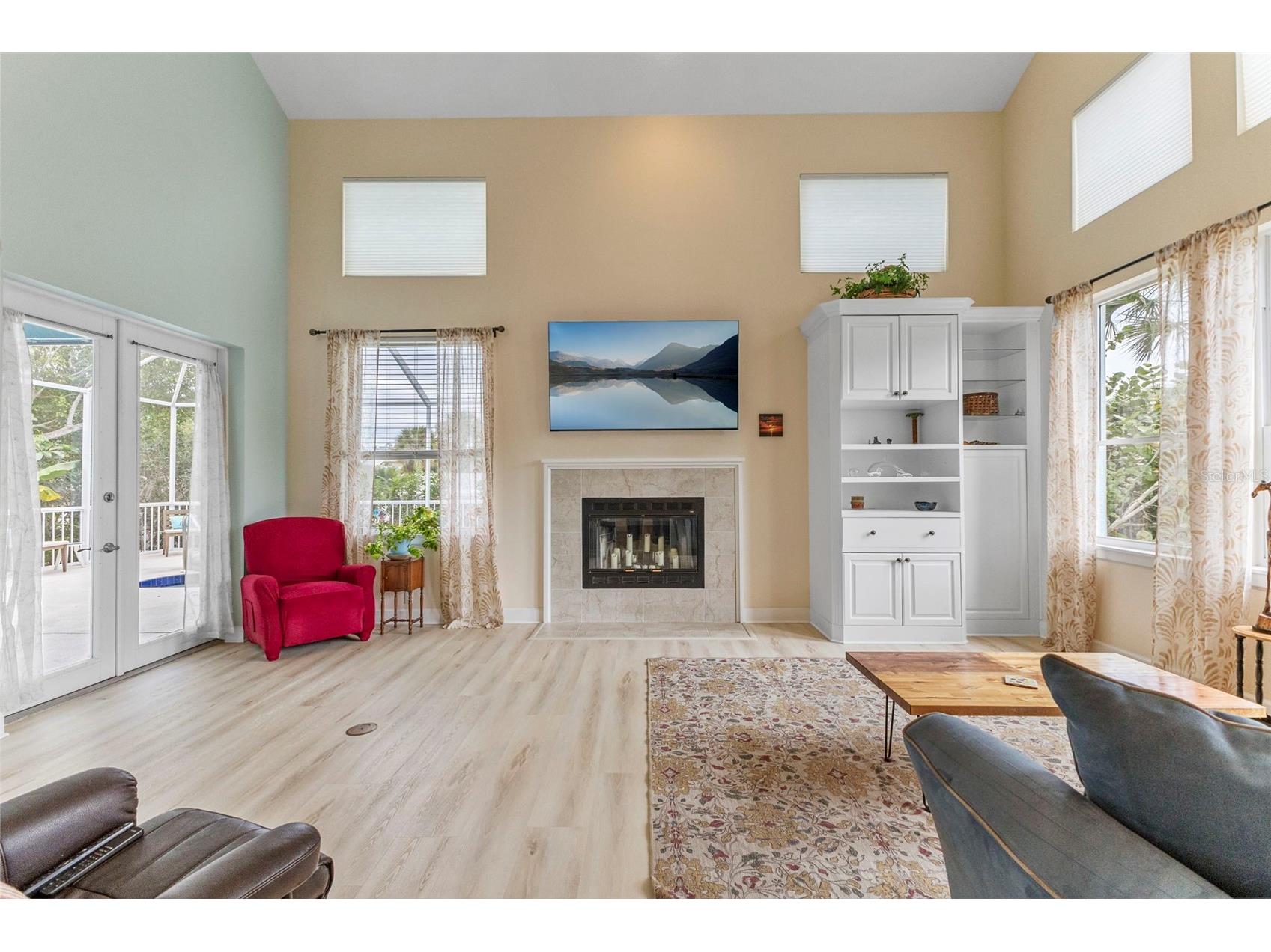 5334 Calle Florida Sarasota FL 34242 A4676260 image10