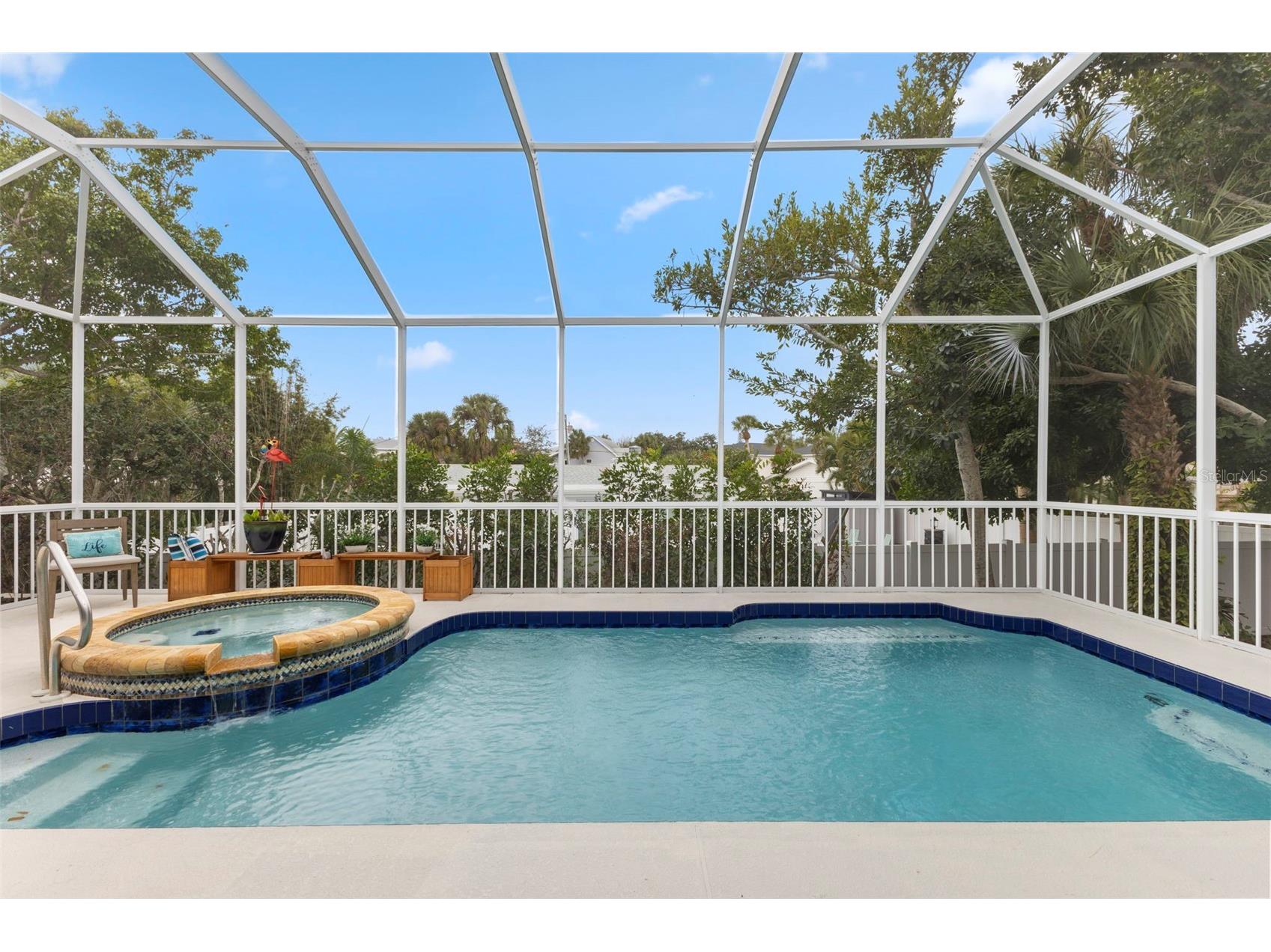 5334 Calle Florida Sarasota FL 34242 A4676260 image36