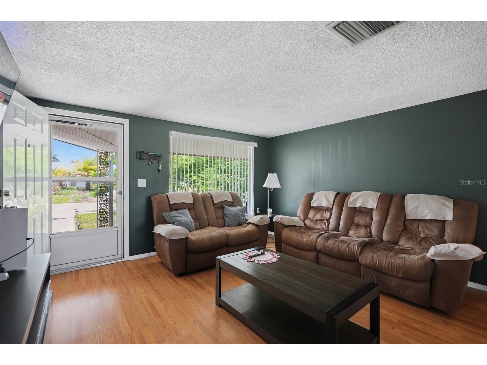 5334 Casino Drive Holiday FL 34690 W7887975 image3