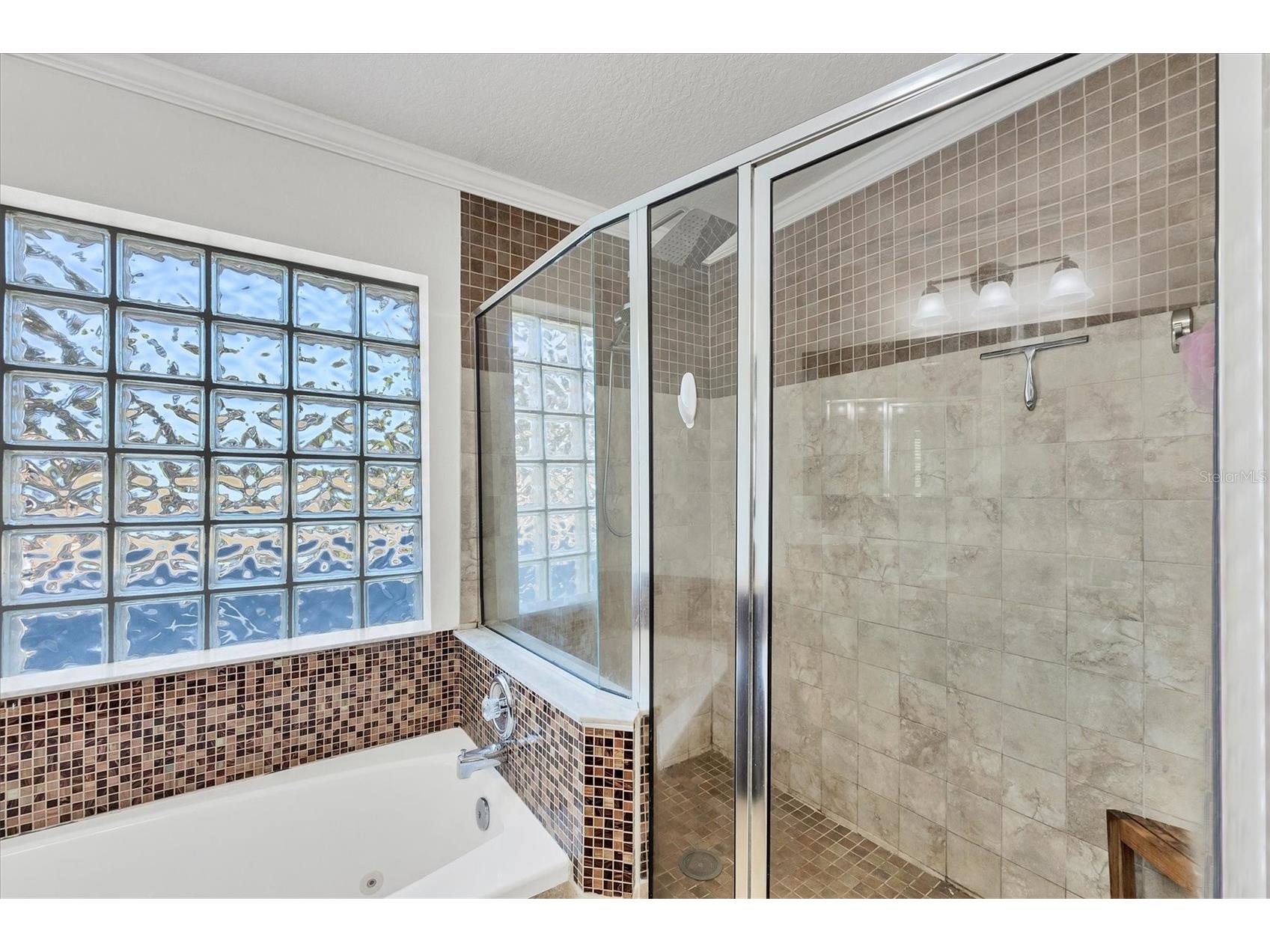 5334 San Jose Drive Sarasota FL 34235 A4677668 image19