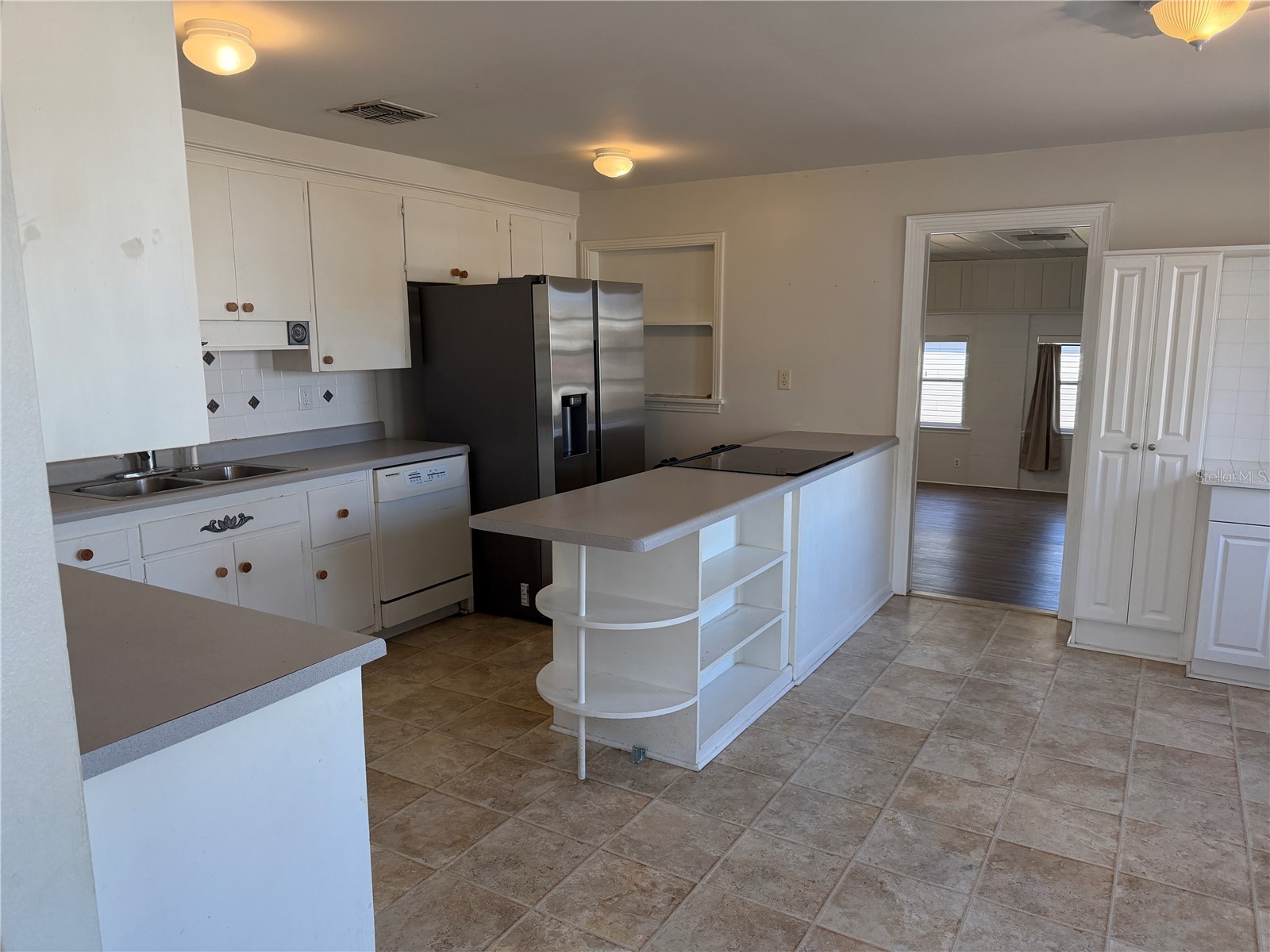 5335 6th Street Zephyrhills FL 33542 TB8467856 image10