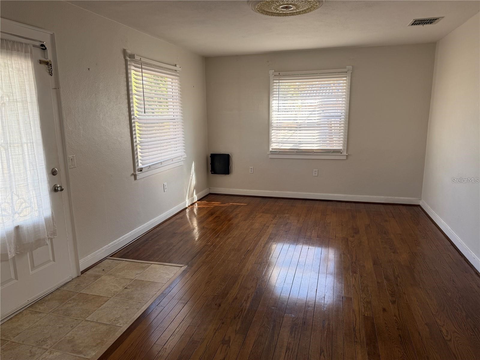 5335 6th Street Zephyrhills FL 33542 TB8473915 image5