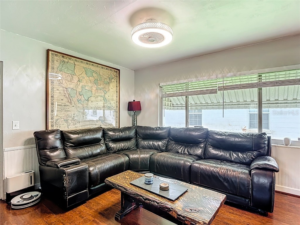 5335 8th Avenue N Saint Petersburg FL 33710 TB8412920 image11