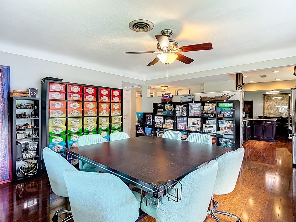 5335 8th Avenue N Saint Petersburg FL 33710 TB8412920 image17