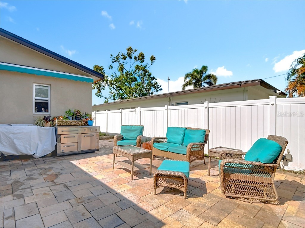 5335 8th Avenue N Saint Petersburg FL 33710 TB8412920 image33