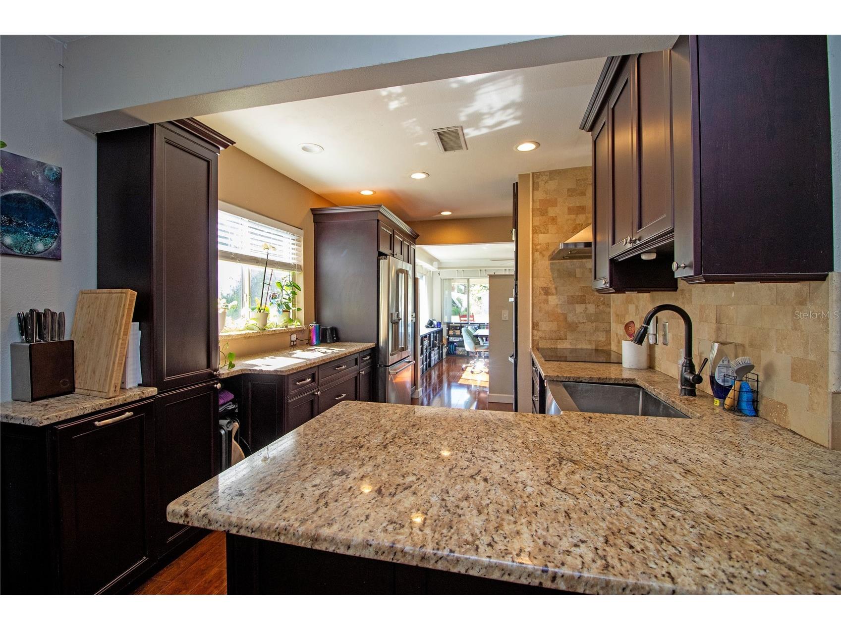 5335 8th Avenue N Saint Petersburg FL 33710 TB8497253 image10