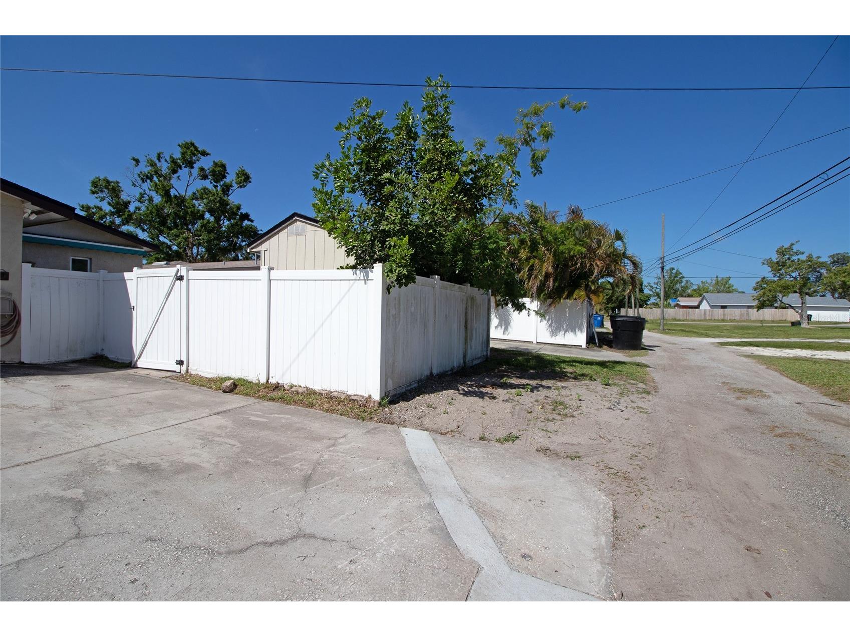 5335 8th Avenue N Saint Petersburg FL 33710 TB8497253 image30